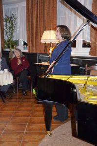 1218th Liszt Evening - Parlour of Four Muses in Oborniki Slaskie, 23rd September  2016. <br>   Sofya Gulyak - piano, Juliusz Adamowski commentary. Photo by Photo by Waldemar Jozef Marzec..